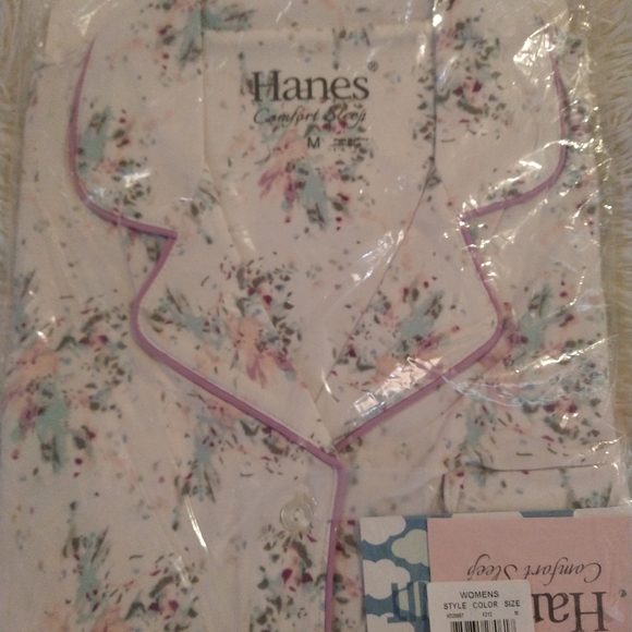 New Hanes Women's Pajama Set Lounge. Button down Collared Pant Set. Med Floral - Picture 8 of 9